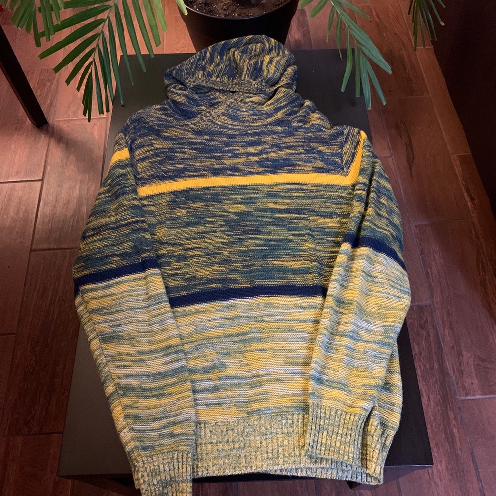 Men’s Knitted Sweater Hoodie